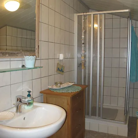 Kleines Meisenhaus By Fewo-plan Wing100 Im Naturpark Wingst, Naehe Cuxhaven Holiday home