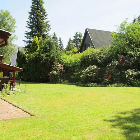 Holiday home Kleines Meisenhaus By Fewo-plan Wing100 Im Naturpark Wingst, Naehe Cuxhaven