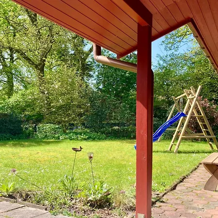Kleines Meisenhaus By Fewo-plan Wing100 Im Naturpark Wingst, Naehe Cuxhaven Holiday home *