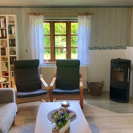 Kleines Meisenhaus By Fewo-plan Wing100 Im Naturpark Wingst, Naehe Cuxhaven Wingst